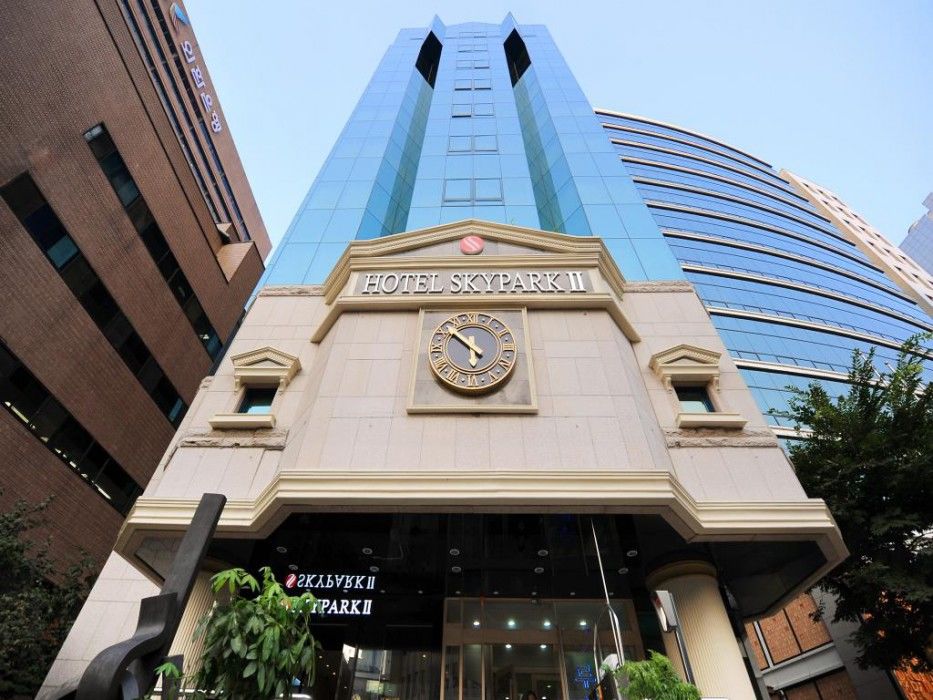 Skypark Myeongdong 2 3*