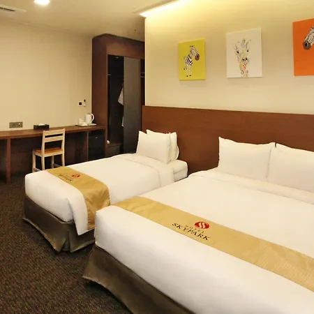 Hotel Skypark Myeongdong 2 Seoul Exterior photo