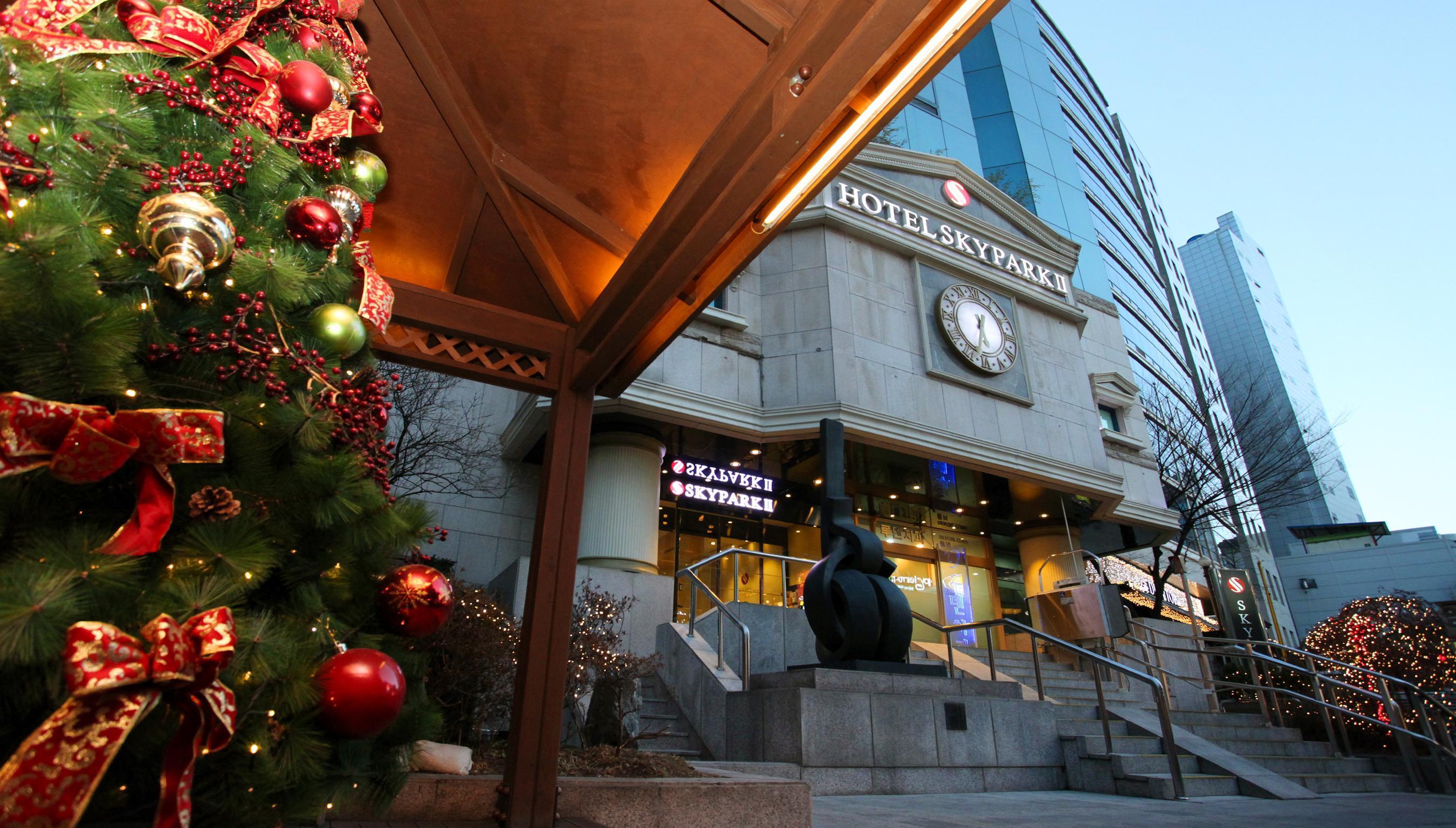 Hotel Skypark Myeongdong 2 3*