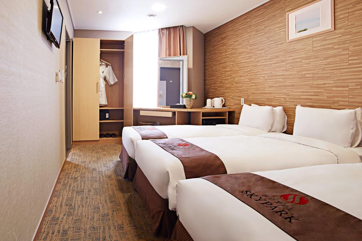 Skypark Myeongdong 2 Hotel